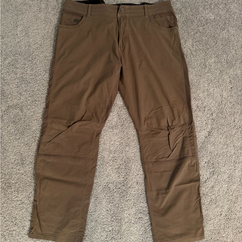 Kuhl Radikl Men's Cargo Pants in Khaki